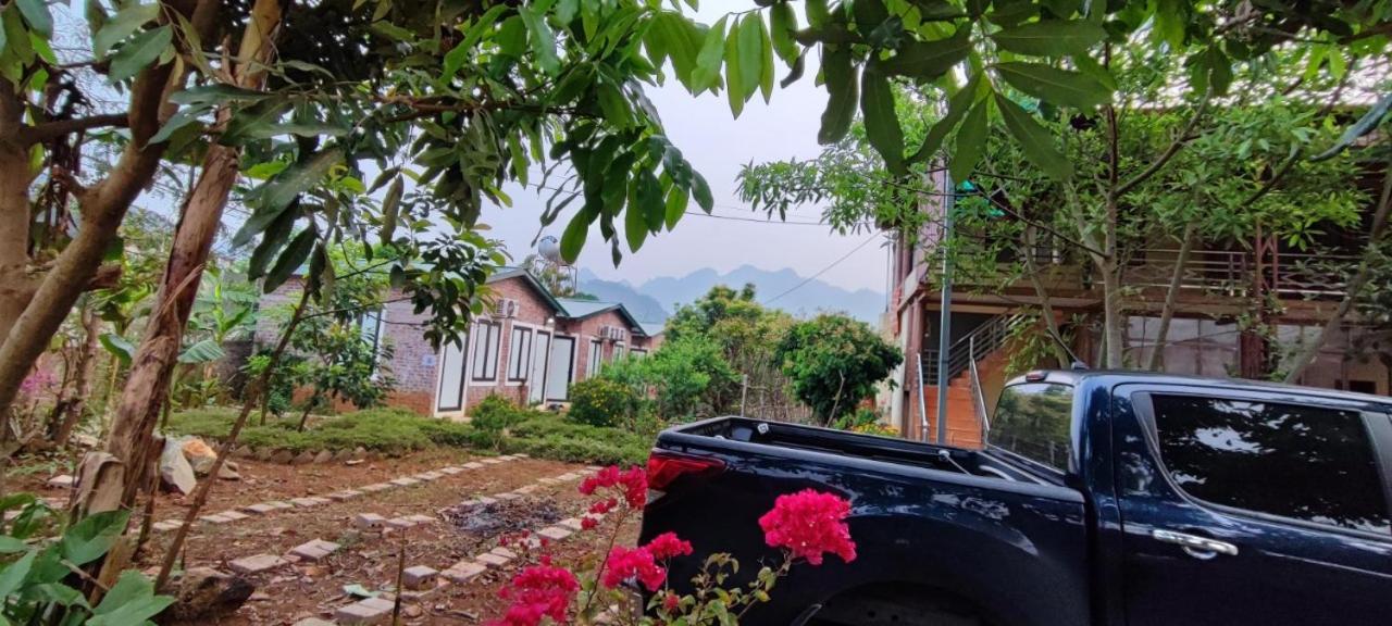 Datani Moc Chau Homestay Lang Mon Esterno foto
